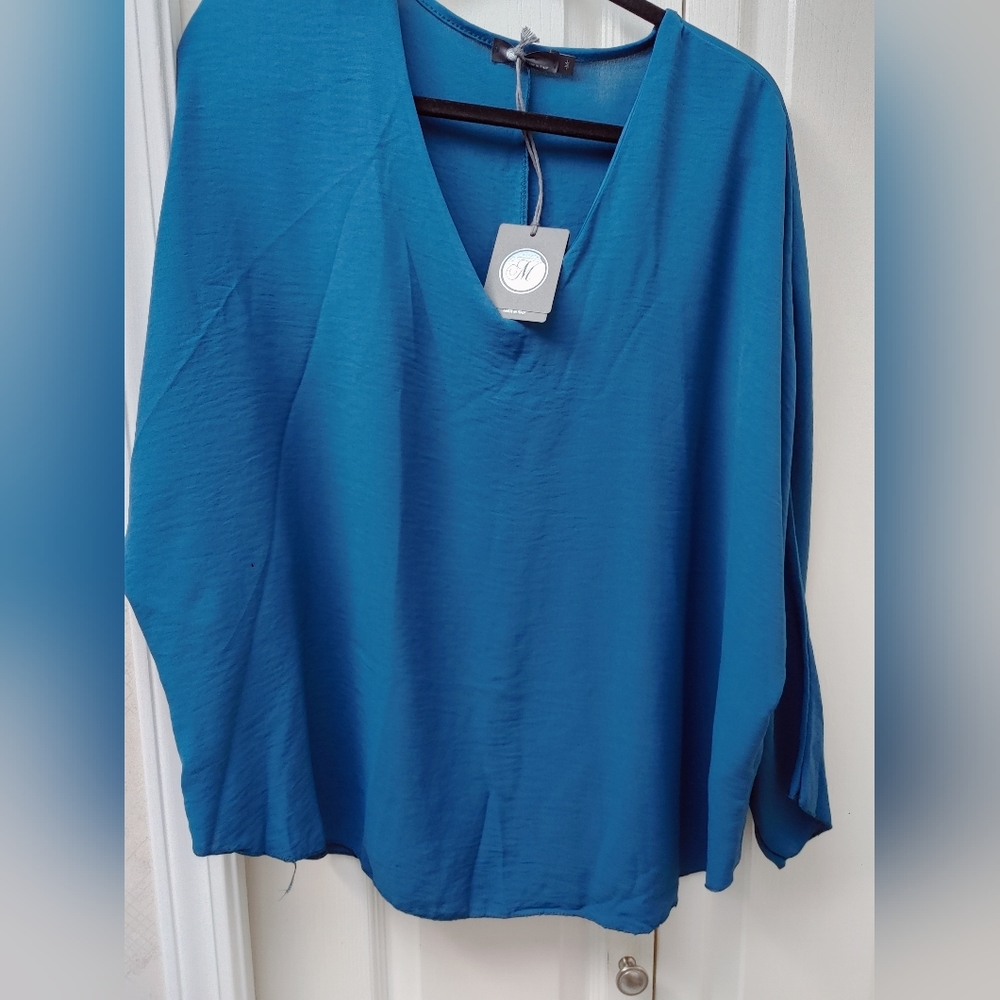 Gorgeous Teal Top